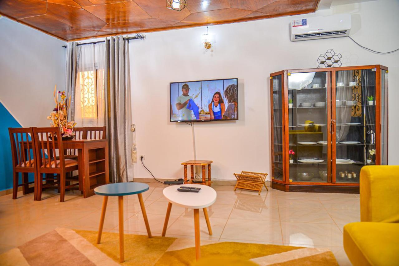 Appartement Meuble 2 Chambres Avec Salle De Bain - 1 Salon - 1E Cuisine - La Concorde - Quartier Nkomkana Yaoundé Extérieur photo