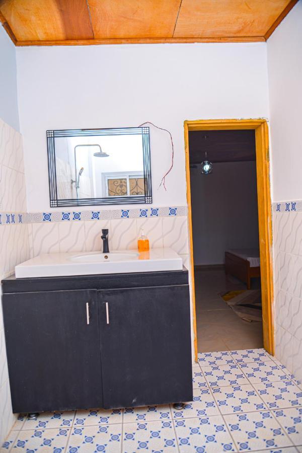 Appartement Meuble 2 Chambres Avec Salle De Bain - 1 Salon - 1E Cuisine - La Concorde - Quartier Nkomkana Yaoundé Extérieur photo