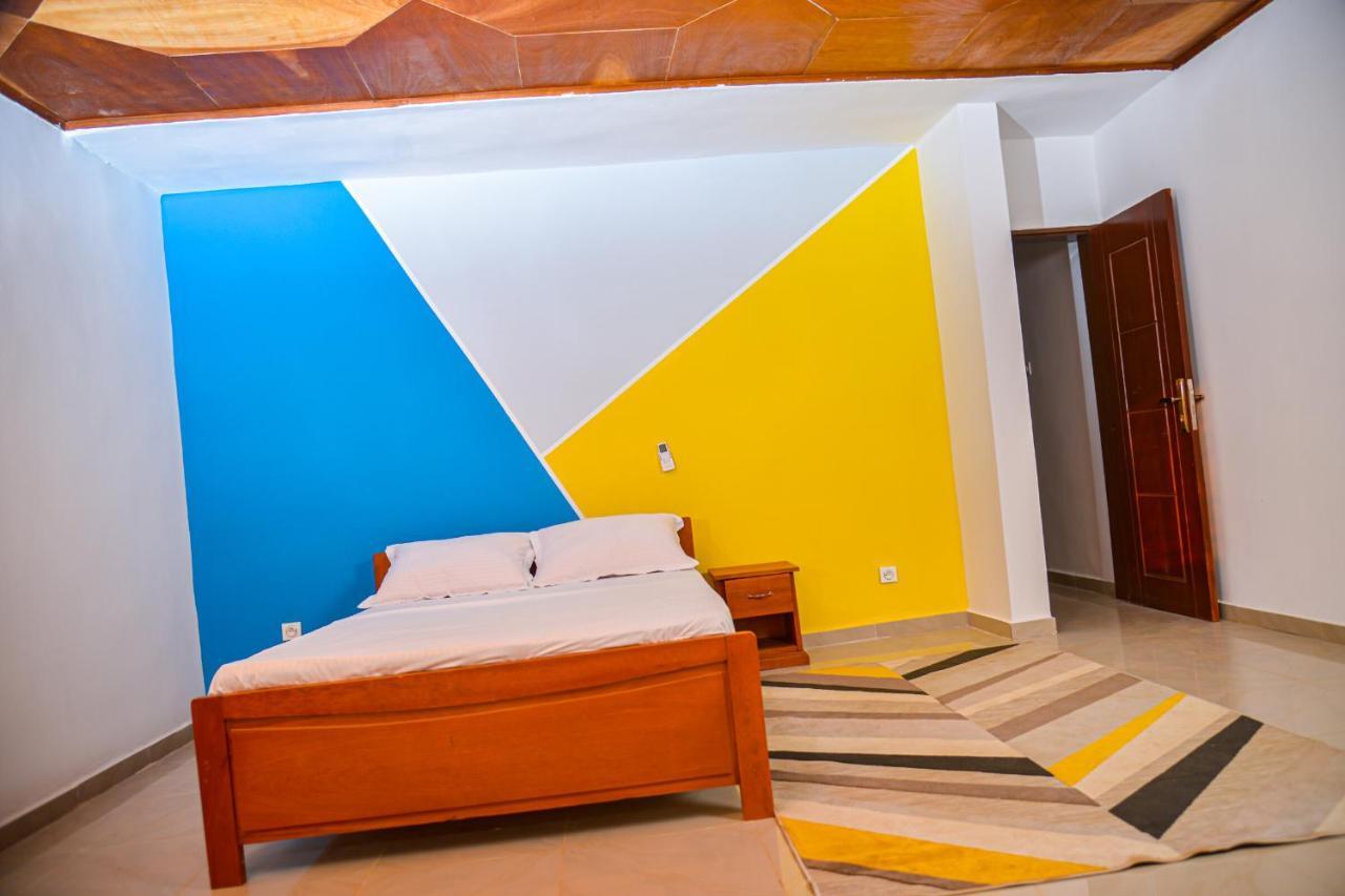 Appartement Meuble 2 Chambres Avec Salle De Bain - 1 Salon - 1E Cuisine - La Concorde - Quartier Nkomkana Yaoundé Extérieur photo